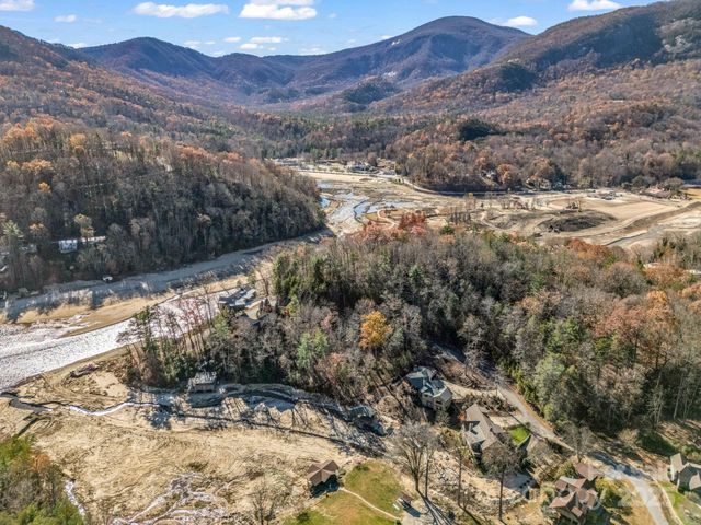 167 Firefly Point, Lake Lure, NC 28746