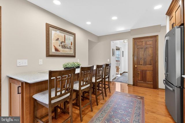 2523 NOLT RD, Lancaster, PA 17601