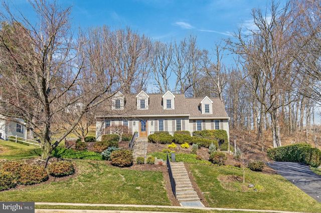 2523 NOLT RD, Lancaster, PA 17601