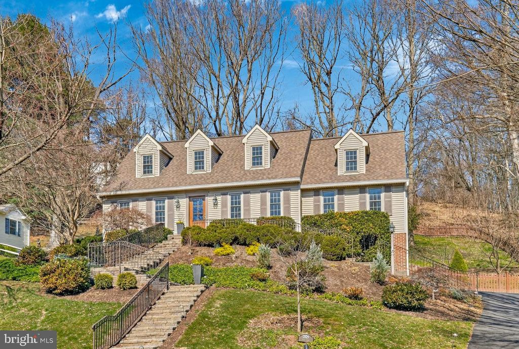 2523 NOLT RD, Lancaster, PA 17601