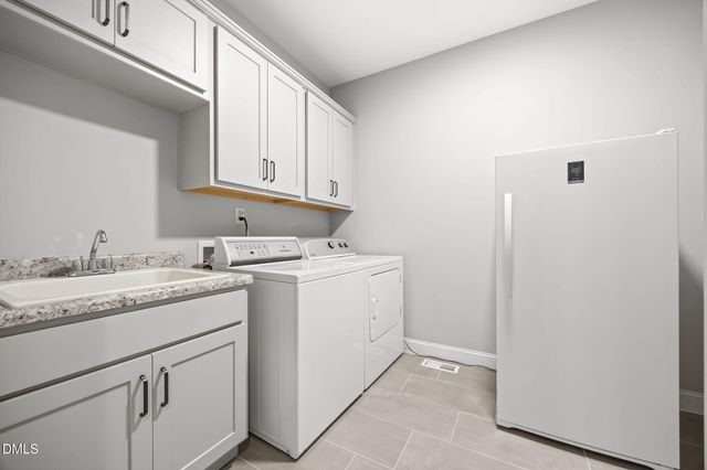 8821 Hexham Road, Wake Forest, NC 27587