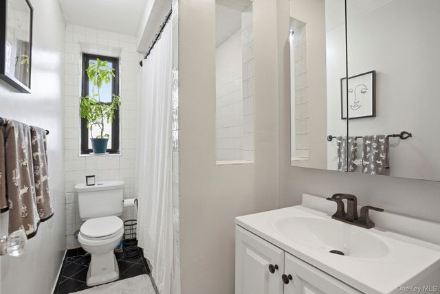 651 N Terrace Avenue 6J, Mount Vernon, NY 10552