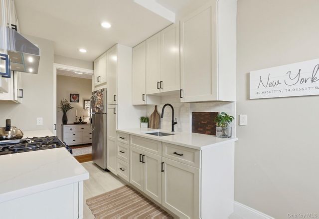 651 N Terrace Avenue 6J, Mount Vernon, NY 10552