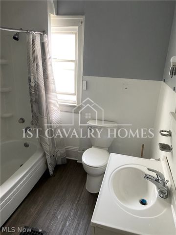1383 Curtis Street 2 up, Akron, OH 44301