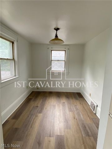 1383 Curtis Street 2 up, Akron, OH 44301