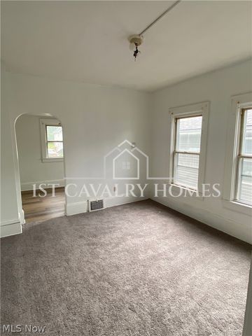 1383 Curtis Street 2 up, Akron, OH 44301