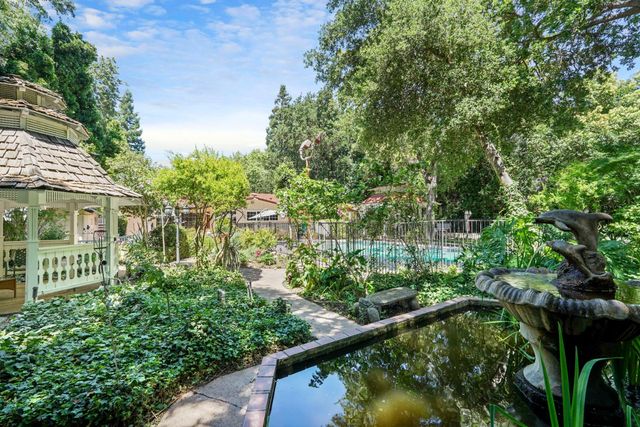 6164 E Morada Ln, Stockton, CA 95212