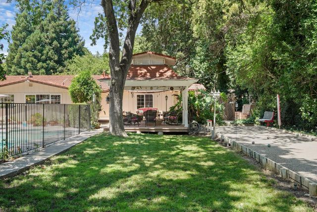 6164 E Morada Ln, Stockton, CA 95212