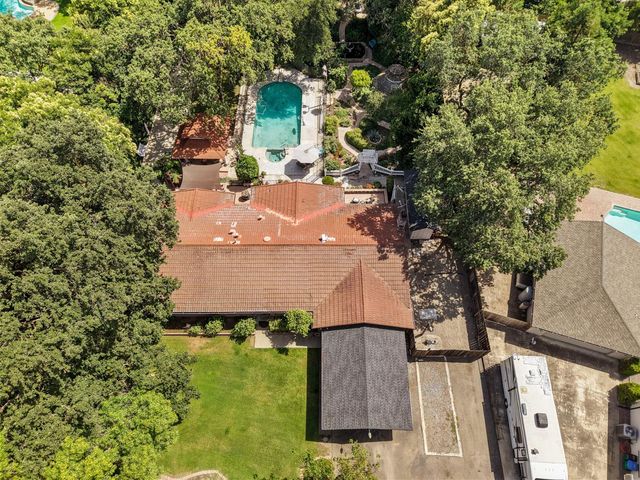 6164 E Morada Ln, Stockton, CA 95212