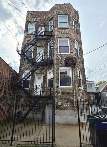 927 S Claremont Avenue, Chicago, IL 60612