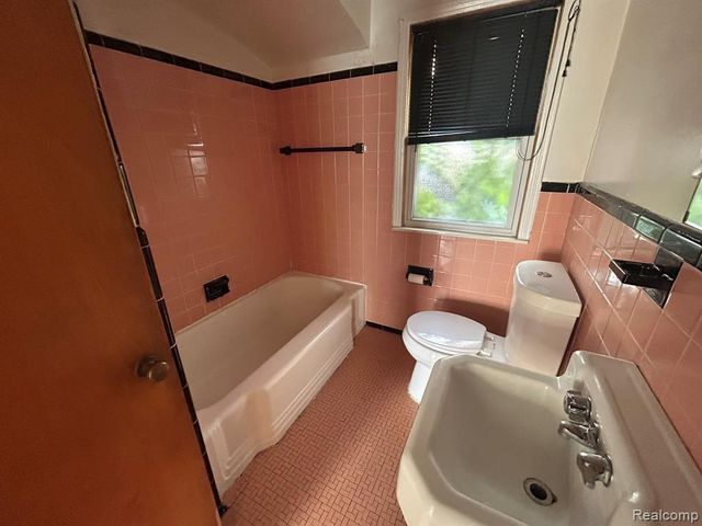 14501 E State Fair Street, Detroit, MI 48205