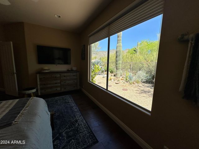 6876 E WHISPERING MESQUITE Trail, Scottsdale, AZ 85266