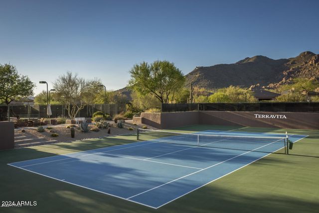 6876 E WHISPERING MESQUITE Trail, Scottsdale, AZ 85266