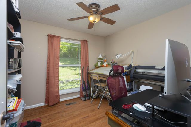 217 Roberts Road, Spring City, TN 37381