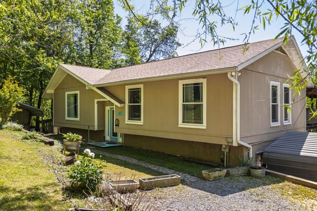 217 Roberts Road, Spring City, TN 37381