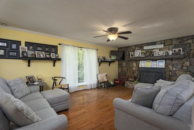 217 Roberts Road, Spring City, TN 37381