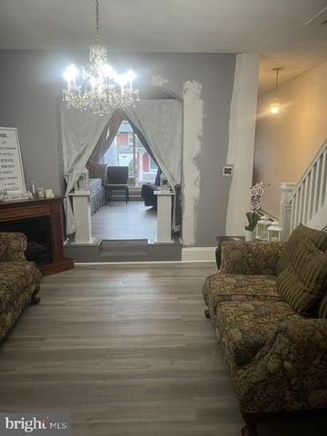 522 FIOT AVE, Bethlehem, PA 18015