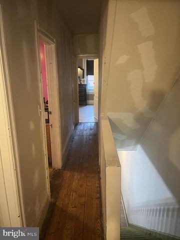 522 FIOT AVE, Bethlehem, PA 18015