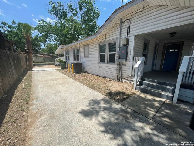 154 OCTAVIA PL, San Antonio, TX 78214