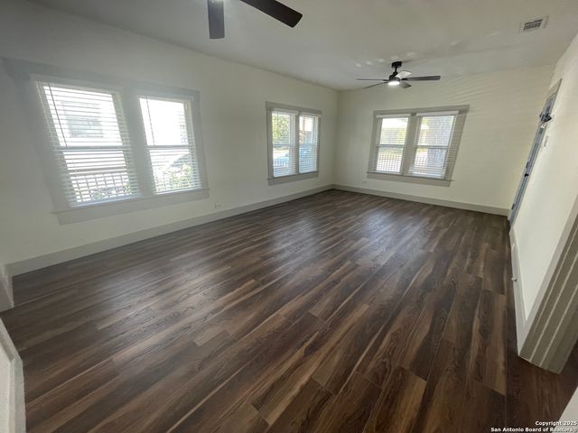 154 OCTAVIA PL, San Antonio, TX 78214