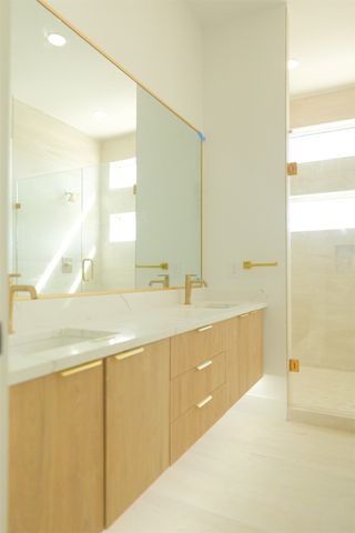 4200 Munger Avenue 1, Dallas, TX 75204