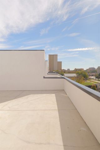 4200 Munger Avenue 1, Dallas, TX 75204