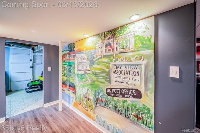 4894 Hillcrest Road, Trenton, MI 48183