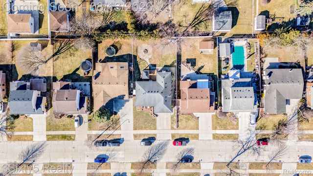 4894 Hillcrest Road, Trenton, MI 48183