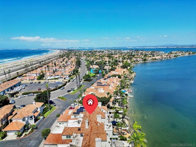 57 Tunapuna Ln, Coronado, CA 92118