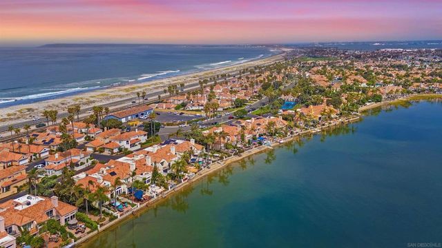 57 Tunapuna Ln, Coronado, CA 92118