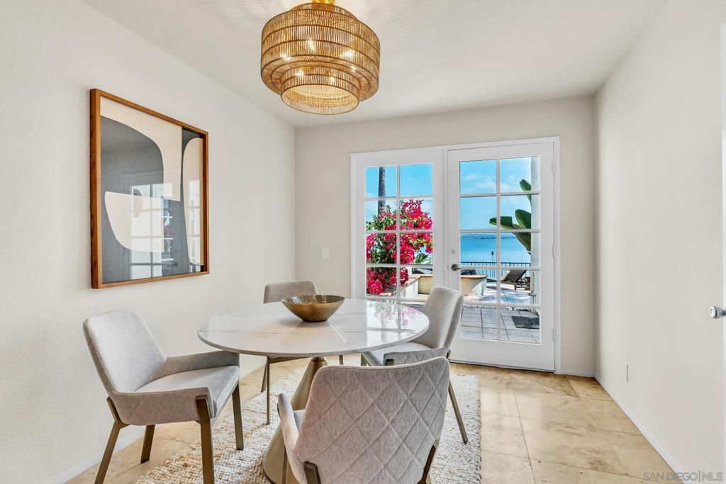 Image 19 of property listing at 57 Tunapuna Ln, Coronado, CA 92118