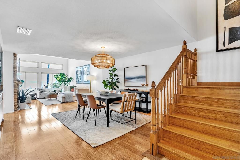 Image 8 of property listing at 57 Tunapuna Ln, Coronado, CA 92118