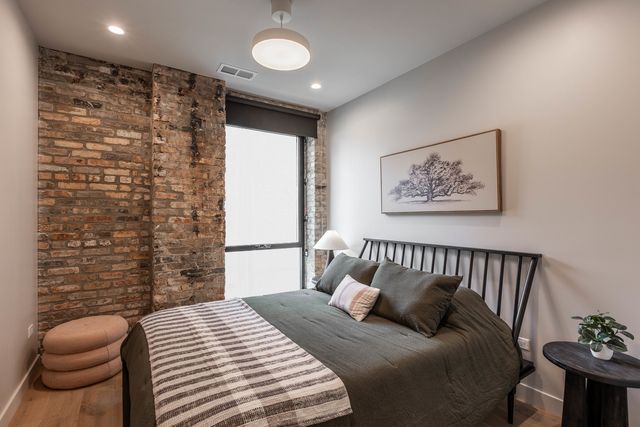 1706 Sherman Avenue 203, Evanston, IL 60201