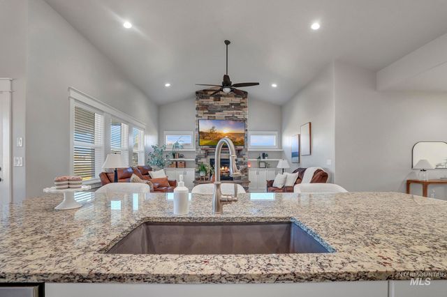 3492 E 3600 N, Kimberly, ID 83341