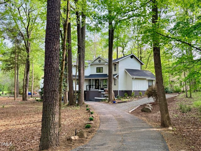 996 Cleland Drive, Chapel Hill, NC 27517