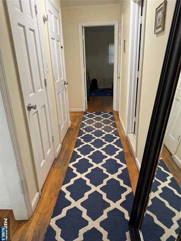 1160 River Road 1, Edgewater, NJ 07020