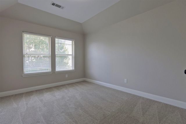 210 Debbie Way, Red Oak, TX 75154