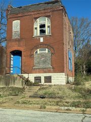 4320 N 20th Street, St Louis, MO 63107