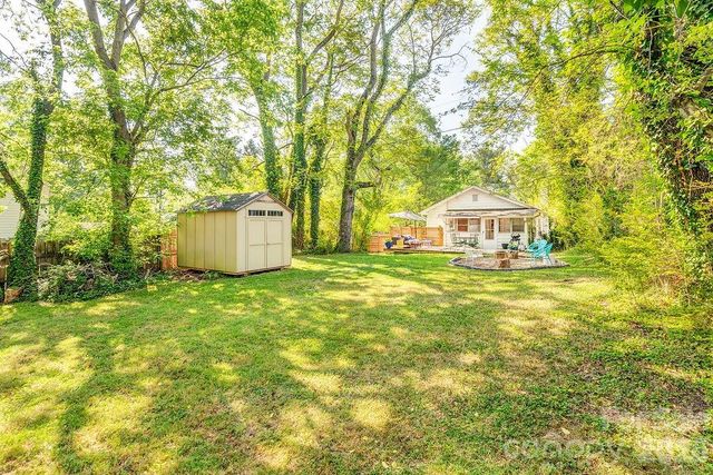 7 Tarpon Avenue, Asheville, NC 28806