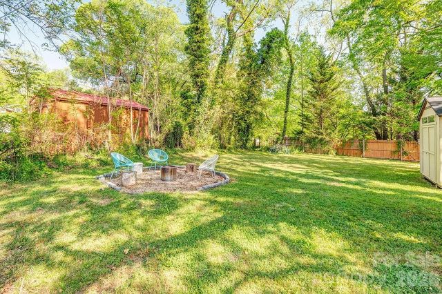 7 Tarpon Avenue, Asheville, NC 28806