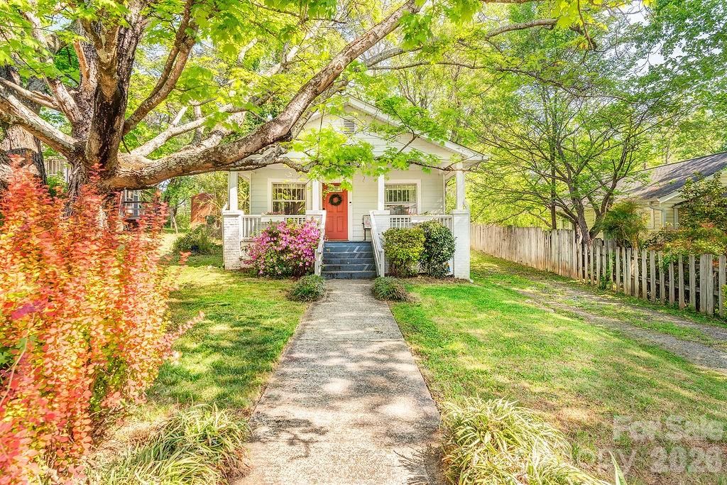 7 Tarpon Avenue, Asheville, NC 28806