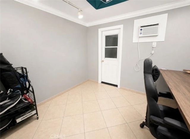 342 E Gilmore Drive, Corona, CA 92879
