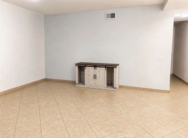 342 E Gilmore Drive, Corona, CA 92879