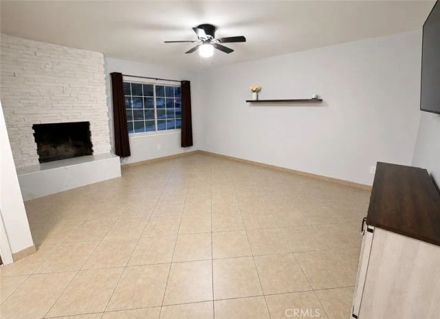 342 E Gilmore Drive, Corona, CA 92879