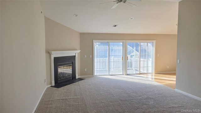 26 Rose Lane, Mount Sinai, NY 11766