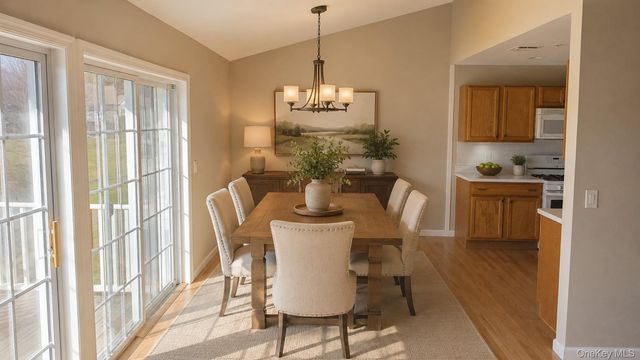 26 Rose Lane, Mount Sinai, NY 11766