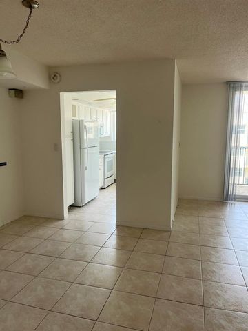 1237 S HILLSBORO MILE N 601, Hillsboro Beach, FL 33062