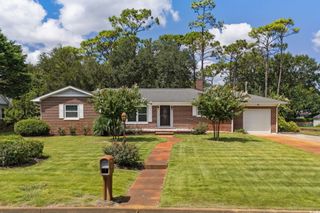 5703 Woodside Ave., Myrtle Beach, SC 29572