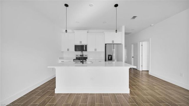 4989 Fairway CT, Lehigh Acres, FL 33973