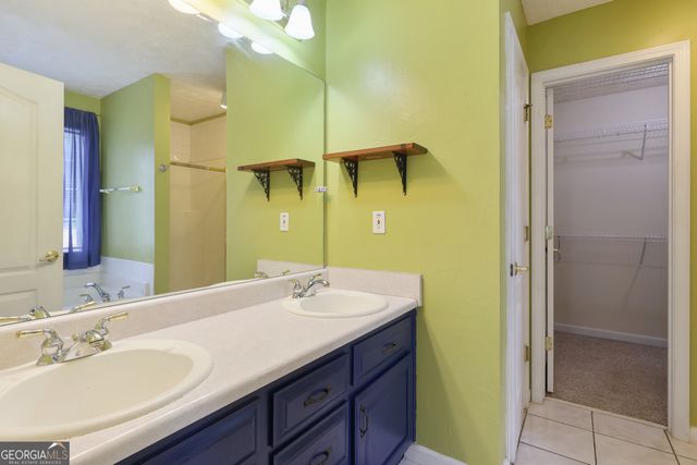 200 Chatfield Way, Locust Grove, GA 30248